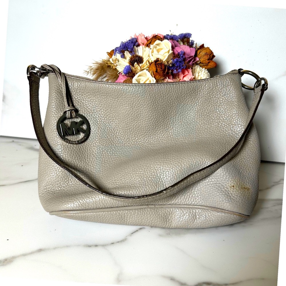 Michael Kors Pebbled Leather Shoulder Bag Grey MK Logo Charm Hobo Handbag Medium